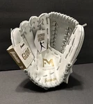 Franklin #22485L-12 Field Master Fastpitch Softball Glove New With Tags. Fixed Price $22.99.