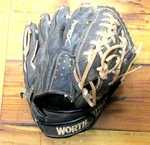 Worth Softball Baseball Glove 12" Mitt Leather Rht Shut Out SO120FPX. Fixed Price $14.00.