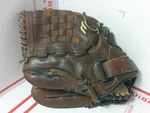 Mizuno Prospect Series Power Close Lock 11.5" Baseball Glove Mitt Left Throwing. Fixed Price $39.95.