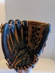 Easton SP1400 Synergy Pro 14" Baseball Softball Glove Lht Leather. Fixed Price $49.99.