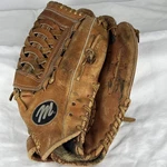 Macgregor MC-140 Steerhide Leather Softball Glove Multiflex Rht Right Hand Throw. Fixed Price $17.90.