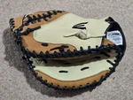 Easton Synergy SYFP2000- Fast Pitch Cathers Mitt- **left Hand Thrower**- Nwt. Fixed Price $74.99.
