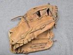 Shoeless Jane 1175 Pro Model Women's Rht Fast Pitch Baseball Softball Glove. Fixed Price $58.95.