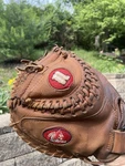 Nokona CM275 Hybrid Catcher Mitt/first Base Mitt, Left Hand Throw, Pro Model. Fixed Price $250.00.