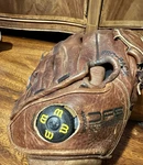 Wilson A2061 DFS5 Pro Back Snap Action Steerhide Baseball Glove 13 1/2 Rht. Fixed Price $35.99.