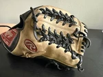 Rawlings Preferred PRO-S15TCB 11 1/2 Inches For The Professional Player. Fixed Price $200.00.
