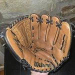 Wilson Dual Hinge Pro A500 Baseball Glove A0500 P11 Right Hand Throw. Fixed Price $21.99.