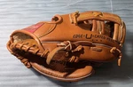 Rawlings Leather Baseball Glove RBG140 Youth Deep Well Pocket. Fixed Price $14.99.