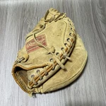 Rawlings RCM30 Pro Series Baseball Catchers Mitt Rht "lite Toe" 32.5. Fixed Price $59.99.