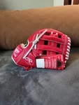 Rawlings Pro Preferred 11.75" Carlos Correa Infielder Baseball Glove Rht. Fixed Price $325.00.