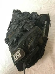 Franklin Rtp 4528 9" Glove - Black/camouflage. Fixed Price $9.75.