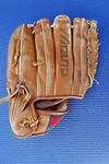 R/h-mizuno Max FLEX-MT1900-PROFESSIONAL Model-american STEERHIDE-KOREA-13 In. Fixed Price $25.00.