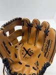 2XS Sports Youth Tee-ball Glove DH115 9 1/2 In Handcrafted. Fixed Price $5.56.