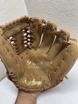 Rawlings Player Preferred 3/4 Baseball Glove PP1175MTR Righthand Throw. Fixed Price $80.00.