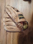 Wilson A9836 Baseball Glove Left Hand Thrower. Fixed Price $16.12.