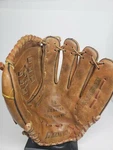 Mizuno Pro Soft Ball Glove Mz 1316S Fits Left Hand Catch. Fixed Price $39.95.
