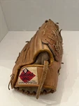 Preowned Diamond Pro Winfield Baseball Glove Rawhide FW2000 Mitt. Fixed Price $19.99.