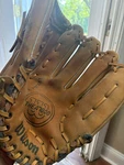 Wilson A7000 Baseball Glove Right Hand. Fixed Price $32.00.