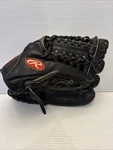 Rawlings Custom Collection RBG175WB Black Leather 11-3/4 Baseball Glove Rh Throw. Fixed Price $25.00.