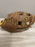 Franklin Baseball Glove/mitt Field Master Leather Laced Hand Formed 4629-11". Fixed Price $20.99.