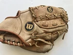Wilson Baseball Glove Rht A2930 Tommy John Leather. Fixed Price $9.92.
