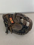 Easton EX211 Competitors Series Baseball Catchers Mitt Rht. Fixed Price $27.17.