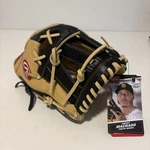 Rawlings Select Pro Lite Youth Baseball Glove 11.5 Manny Machado Player Model. Fixed Price $70.00.
