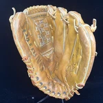 Vintage Rod Carew Spalding Baseball Glove Rht Advisory Staff 42-227 Pro (AB2-2). Fixed Price $26.35.