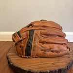 Vintage 80'S Wilson Pro Staff Dyna Grid A2076 Leather Baseball Left-hand Glove. Fixed Price $94.99.