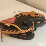 Rawlings Baseball Glove RBG158BT 9 Inch T-ball Right Hand Throw Derek Jeter New. Fixed Price $16.27.