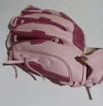 Wilson Glove-t Ball Pink- A300 1/2 #A0150 105 Pre-owned. Fixed Price $12.00.