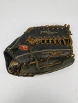 Rawlings GG140TFS Gold Glove Series Trapeze Softball Right Hand Throw. Fixed Price $157.50.