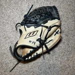 Worth Liberty Advanced Fastpitch Softball Glove LA125WN 12.0" Rht Mitt. Fixed Price $54.99.