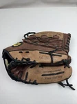 Wilson A440 AO440 FP115 11.5" Fast Pitch Baseball Glove Youth Leather Monsta Web. Fixed Price $22.99.