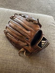 Adidas Climacool Leather Baseball Glove CC1200 Inch Rht. Fixed Price $24.99.