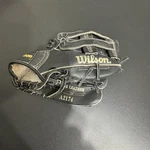 Wilson A2174 10 Youth Baseball Glove Black/white Rht Genuine Leather. Fixed Price $25.99.