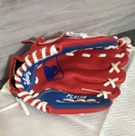 Rawlings PL91SR Youth Red/blue Baseball Glove Basket-web (right Hand Throw). Fixed Price $8.99.