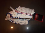 Rawlings Players Series Ages 3-5 White Red/blue Baseball Themed Glove Nwt. Fixed Price $23.00.