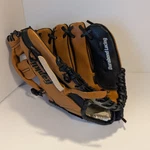 Franklin Youth T-ball Baseball 9.5 Glove 4609 Right Hand Thrower Rtp Series. Fixed Price $6.00.