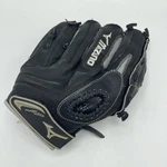 Mizuno GPM-1252 Women Girls Fully Broken 12.5 Softball Glove Right Hand Throw. Fixed Price $50.99.
