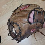 Rawlings RCM30CT Lite Toe Catchers Mitt Baseball Glove Rht Player Preferred. Fixed Price $80.00.