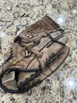 Louisville Slugger TPX1250H 12.5" Right. Fixed Price $22.00.