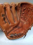 Vintage Wilson A2372 Jim Rice Pro Special 9.5" Baseball Glove Split Hinge Lefty. Fixed Price $19.99.