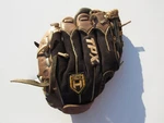 Louisville Slugger Tpx Helix 11.5" Baseball Softball Glove Right Hand Thrower. Fixed Price $19.99.