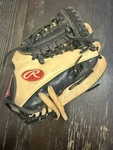 Rawlings Baseball Glove Gold Elite 11.5 GGE115MTCPT Right Handed Thrower. Fixed Price $59.50.