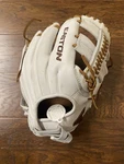 Easton Pro Collection PCFP1175 Softball Glove 11.75 Infield Pattern New. Fixed Price $119.99.