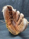 Wilson Leather Baseball Glove A2354 Rht 10.5" Pro Special Manny Trillo. Fixed Price $24.99.