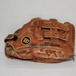 Wilson Pro Staff A2054 Baseball Glove Dyna Grid 13". Fixed Price $17.00.