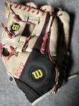 Wilson A200 11" Left-hand Throw Leather Baseball Glove Mlb Logo Beige/black/red. Fixed Price $27.50.