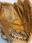 Rawlings Rbg 119 The Finest Field Fastback Baseball Glove 10 Inch. Fixed Price $21.00.